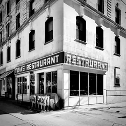 the-seinfeld-diner_51949642156_o.jpg