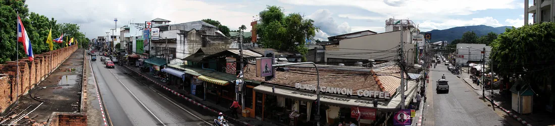 panorama-of-chiang-mai-from-tha-phae-gate_560871760_o.jpg