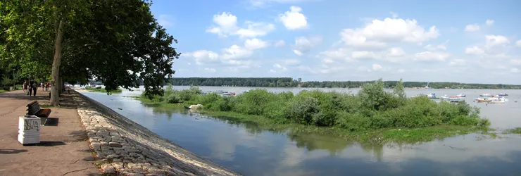 the-danube-at-zemun_4878616694_o.jpg