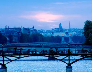 paris-at-dusk_2709486379_o.jpg
