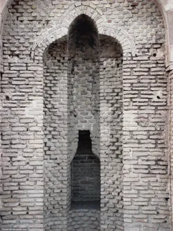 rubat-sharaf-caravanserai_323045982_o.jpg