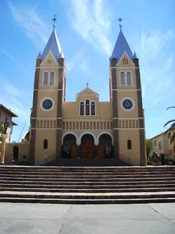 roman-catholic-cathedral_252375822_o.jpg
