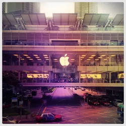 apple-store_8986837925_o.jpg