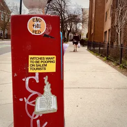 witches-want-to-be-pooping-on-salem-tourists_52179981751_o.jpg