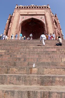 buland-darwaza-in-fatehpur-sikri_2621534570_o.jpg