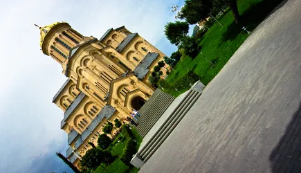 tsminda-sameba-cathedral_7424891712_o.jpg