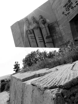 the-varna-liberation-monument_2638867758_o.jpg