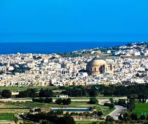view-of-mosta_5257322437_o.jpg