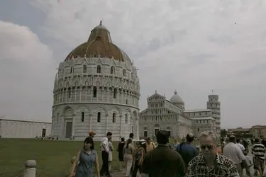 the-one-and-only-interesting-spot-in-pisa_226967918_o.jpg