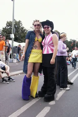 loveparade-2001_1658726880_o.jpg