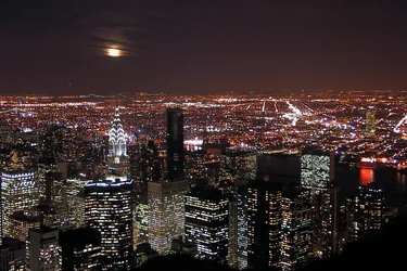 nighttime-in-new-york_2003272713_o.jpg