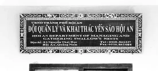 hoi-an-department-of-managing--gathering-swallows-nests_3965612068_o.jpg