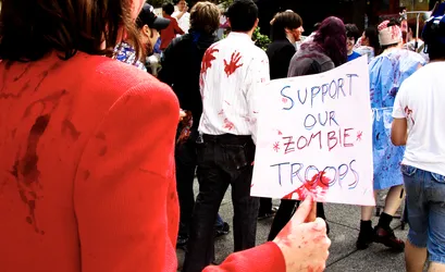 support-our-zombie-troops_2782918017_o.jpg