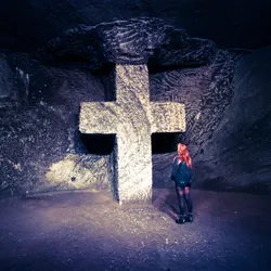 inside-the-salt-cathedral_16650652489_o.jpg