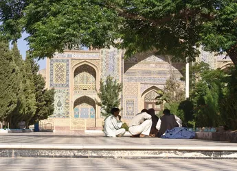 outside-the-blue-mosque_2571117122_o.jpg