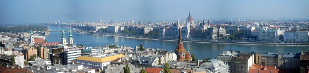 view-of-the-danube-and-parliament_280620365_o.jpg