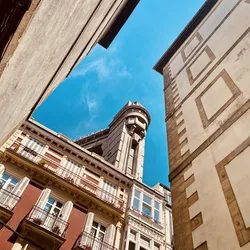 the-defunct-elevator-of-bilbao_52281569634_o.jpg