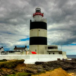 the-oldest-lighthouse-in-the-british-isles_6023797376_o.jpg