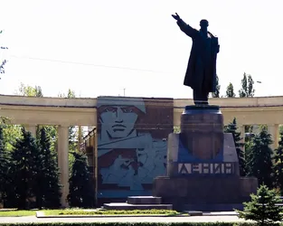 lenin_164180176_o.jpg