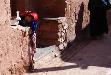 little-girl-in-abyaneh_322240057_o.jpg