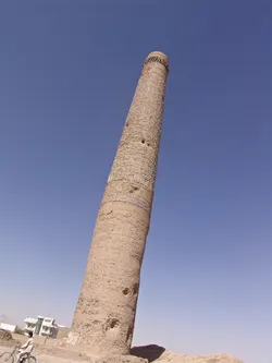 minaret-at-the-musalla-complex_2570311961_o.jpg