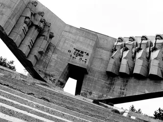 the-varna-liberation-monument_2638840666_o.jpg