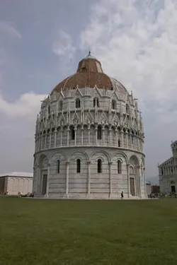 the-baptistry-in-pisa-with-clear-islamic-influences_226967982_o.jpg