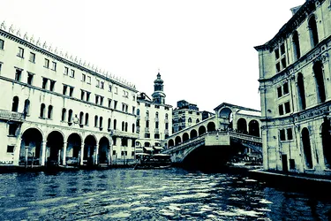the-rialto-bridge_228179066_o.jpg