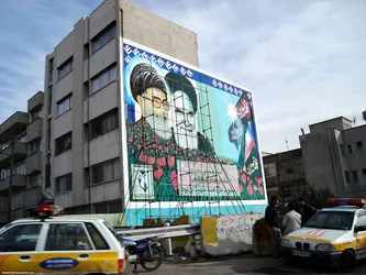 khomeini-and-khamenei-under-construction_396338302_o.jpg