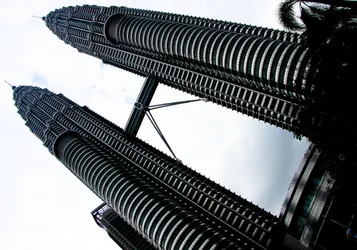 petronas-twin-towers_3775900074_o.jpg