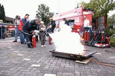 open-dag-brandweer-leiderdorp-2002_1753066188_o.jpg
