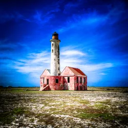 the-lighthouse_16217780543_o.jpg