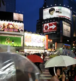 in-shibuya_2835956958_o.jpg