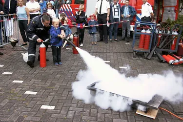 open-dag-brandweer-leiderdorp-2002_1752207819_o.jpg