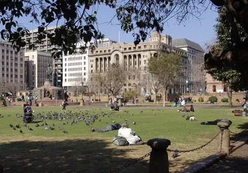 downtown-pretoria_2862186017_o.jpg
