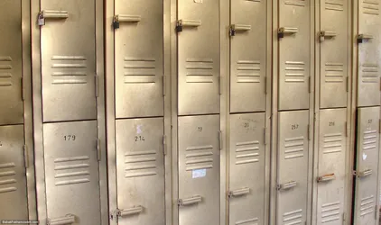 lockers_455305561_o.jpg