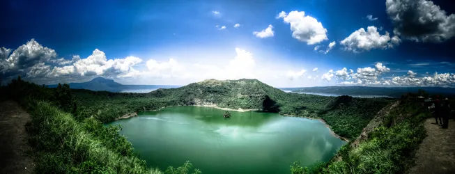 lake-taal-near-tagaytay-in-the-philippines_9172239328_o.jpg