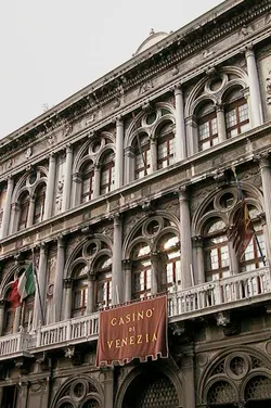 casino-di-venezia_228178714_o.jpg