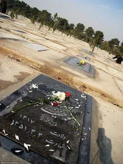 graves-of-the-founders-of-the-mujahedin-khalq_322989245_o.jpg